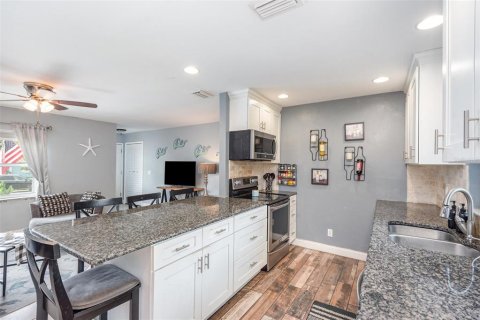 Casa en venta en Port Orange, Florida, 3 dormitorios, 107.21 m2 № 1917624 - foto 10