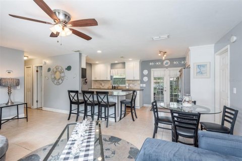 Casa en venta en Port Orange, Florida, 3 dormitorios, 107.21 m2 № 1917624 - foto 7
