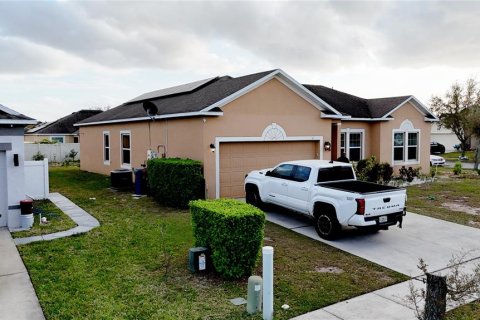 Villa ou maison à vendre à Haines City, Floride: 4 chambres, 166.85 m2 № 1551073 - photo 28