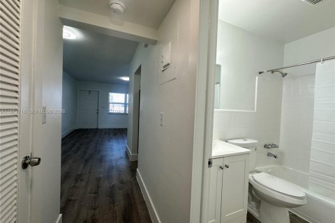 Appartement à louer à Hollywood, Floride: 1 chambre № 2033341 - photo 11