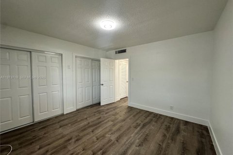 Appartement à louer à Hollywood, Floride: 1 chambre № 2033341 - photo 19