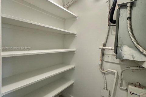 Appartement à louer à Hollywood, Floride: 1 chambre № 2033341 - photo 15