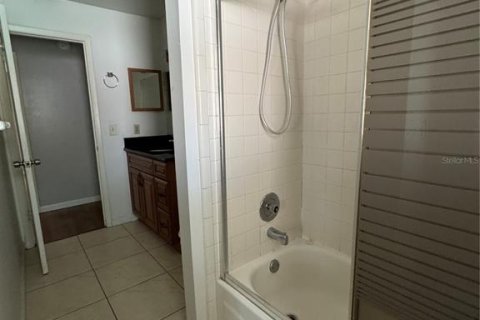 Casa en alquiler en Orlando, Florida, 4 dormitorios, 158.86 m2 № 1877204 - foto 25