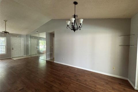 Casa en alquiler en Orlando, Florida, 4 dormitorios, 158.86 m2 № 1877204 - foto 8