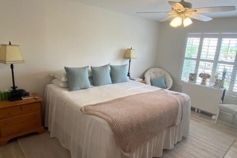 Condo in Sarasota, Florida, 1 bedroom  № 1602601 - photo 8