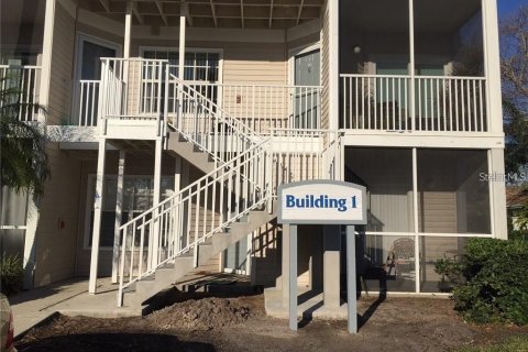 Condo in Sarasota, Florida, 1 bedroom  № 1602601 - photo 1