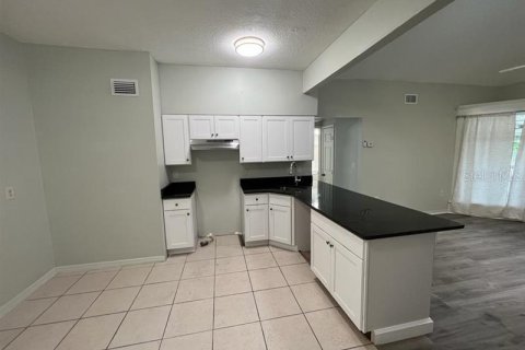 Appartement à louer à Kissimmee, Floride: 1 chambre, 66.52 m2 № 2403021 - photo 6