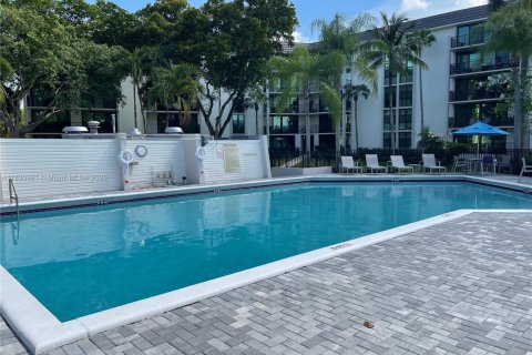 Condominio en venta en Fort Lauderdale, Florida, 1 dormitorio, 95.88 m2 № 1934205 - foto 26