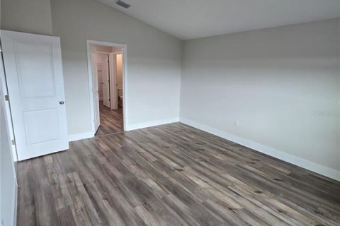 Villa ou maison à louer à Haines City, Floride: 4 chambres, 171.87 m2 № 2142978 - photo 13