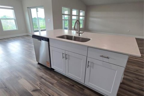 Villa ou maison à louer à Haines City, Floride: 4 chambres, 171.87 m2 № 2142978 - photo 9