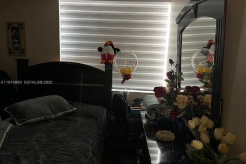 Townhouse in Hialeah, Florida 3 bedrooms, 121.14 sq.m. № 2390091 - photo 26