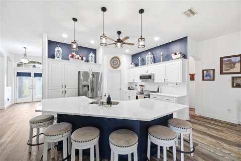 Villa ou maison à vendre à Spring Hill, Floride: 5 chambres, 297.29 m2 № 2316707 - photo 12