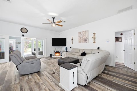 Villa ou maison à vendre à Spring Hill, Floride: 5 chambres, 297.29 m2 № 2316707 - photo 10