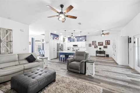 Villa ou maison à vendre à Spring Hill, Floride: 5 chambres, 297.29 m2 № 2316707 - photo 4