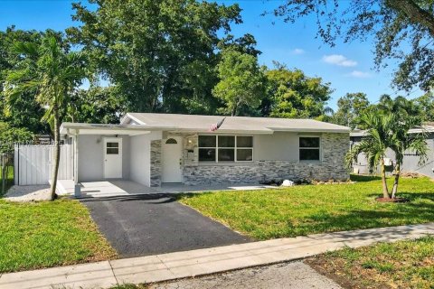 House in Cooper City, Florida 3 bedrooms, 135.82 sq.m. № 1891394 - photo 3