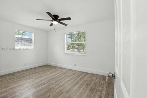 House in Cooper City, Florida 3 bedrooms, 135.82 sq.m. № 1891394 - photo 24