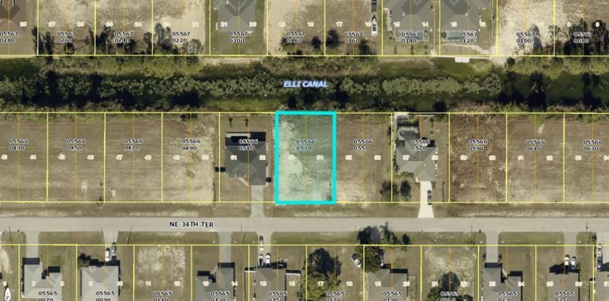 Land in Cape Coral, Florida № 2383490