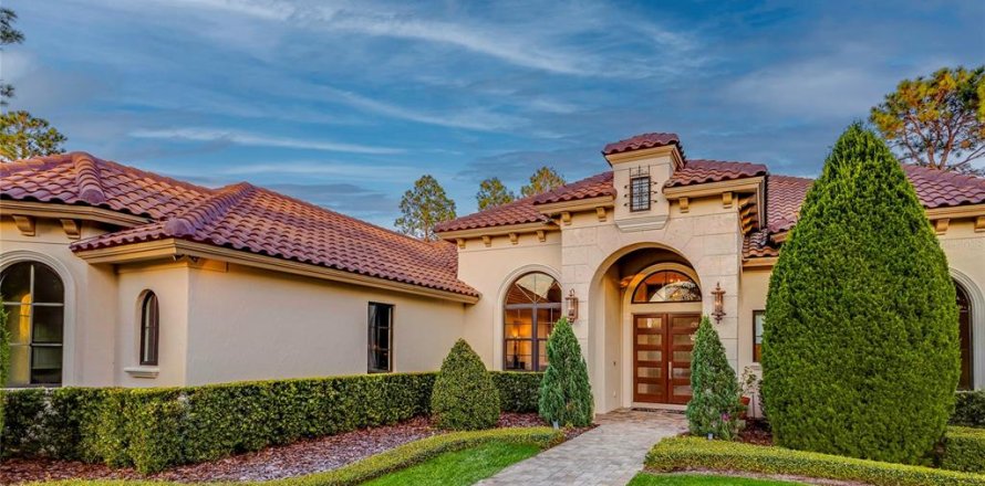 Casa en Montverde, Florida 5 dormitorios, 433.02 m2 № 1879426