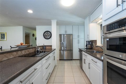 Villa ou maison à vendre à Palm Coast, Floride: 4 chambres, 219.34 m2 № 1515690 - photo 11