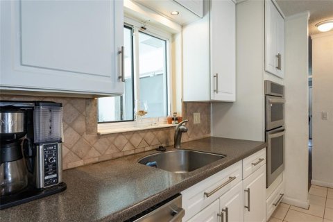 Villa ou maison à vendre à Palm Coast, Floride: 4 chambres, 219.34 m2 № 1515690 - photo 14