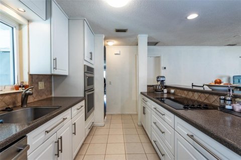 Villa ou maison à vendre à Palm Coast, Floride: 4 chambres, 219.34 m2 № 1515690 - photo 12