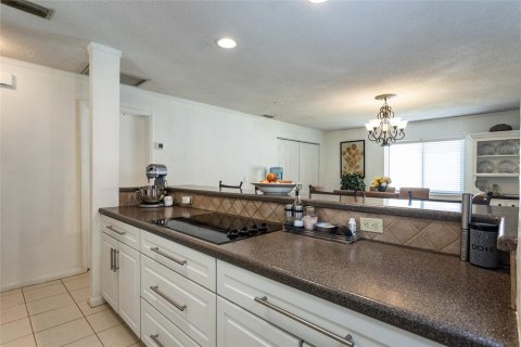Villa ou maison à vendre à Palm Coast, Floride: 4 chambres, 219.34 m2 № 1515690 - photo 13