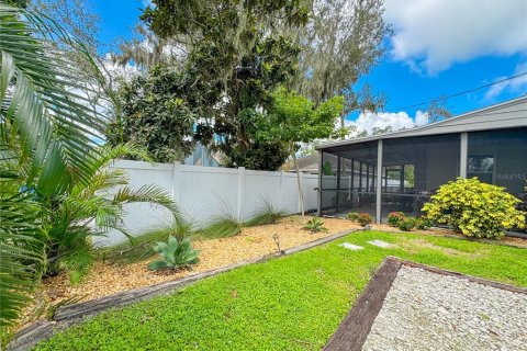 Casa en venta en Sarasota, Florida, 3 dormitorios, 89.37 m2 № 2385752 - foto 3