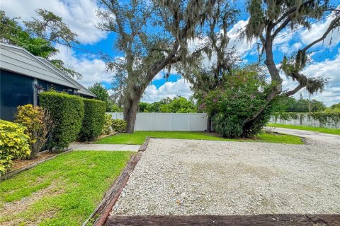 Casa en venta en Sarasota, Florida, 3 dormitorios, 89.37 m2 № 2385752 - foto 5