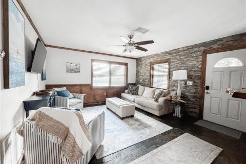 Casa en venta en Sarasota, Florida, 3 dormitorios, 89.37 m2 № 2385752 - foto 10