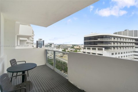 Copropriété à louer à Miami Beach, Floride: 1 chambre, 62.71 m2 № 2019124 - photo 2