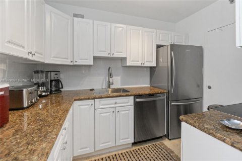 Copropriété à louer à Miami Beach, Floride: 1 chambre, 62.71 m2 № 2019124 - photo 7