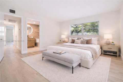 Condo in Coconut Creek, Florida, 2 bedrooms  № 2065470 - photo 23