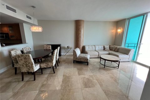 Condominio en alquiler en Miami, Florida, 3 dormitorios, 163.69 m2 № 2074927 - foto 7