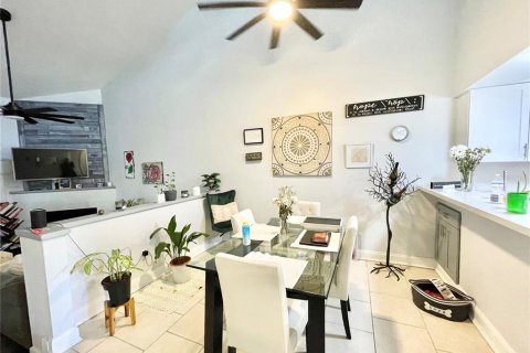 Villa ou maison à vendre à Gainesville, Floride: 2 chambres, 97.55 m2 № 1514305 - photo 6