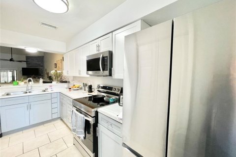 Villa ou maison à vendre à Gainesville, Floride: 2 chambres, 97.55 m2 № 1514305 - photo 5