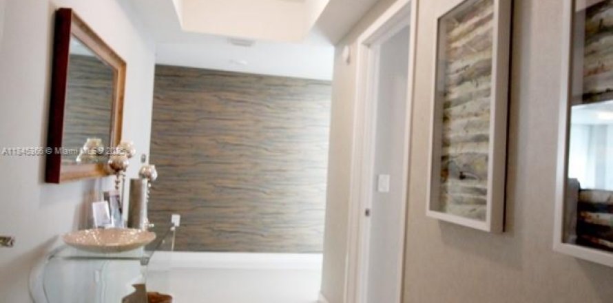 Condo à Doral, Floride, 3 chambres № 1842443
