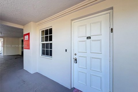 Condominio en alquiler en Pompano Beach, Florida, 2 dormitorios, 98.85 m2 № 2052525 - foto 6