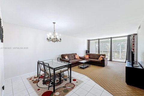 Condominio en alquiler en Pompano Beach, Florida, 2 dormitorios, 98.85 m2 № 2052525 - foto 14