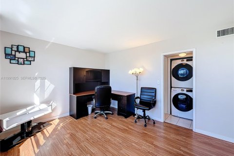 Condominio en alquiler en Pompano Beach, Florida, 2 dormitorios, 98.85 m2 № 2052525 - foto 18