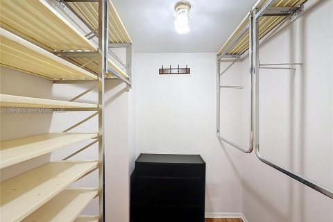 Condominio en alquiler en Pompano Beach, Florida, 2 dormitorios, 98.85 m2 № 2052525 - foto 25