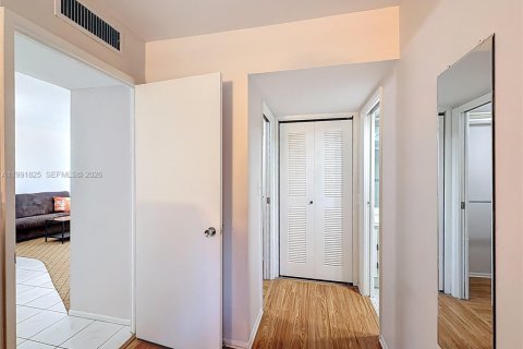 Condominio en alquiler en Pompano Beach, Florida, 2 dormitorios, 98.85 m2 № 2052525 - foto 24