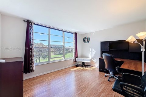 Condominio en alquiler en Pompano Beach, Florida, 2 dormitorios, 98.85 m2 № 2052525 - foto 17