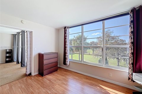 Condominio en alquiler en Pompano Beach, Florida, 2 dormitorios, 98.85 m2 № 2052525 - foto 19