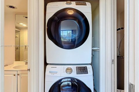 Condominio en alquiler en Pompano Beach, Florida, 2 dormitorios, 98.85 m2 № 2052525 - foto 28