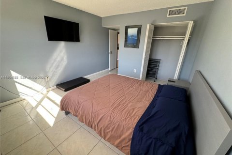 Appartement à louer à Doral, Floride: 2 chambres, 98.48 m2 № 2008809 - photo 11