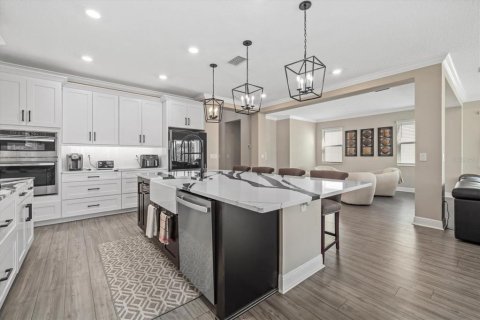 Купить виллу или дом в Лейквуд Ранч, Флорида 7 комнат, 343.46м2, № 2097074 - фото 23