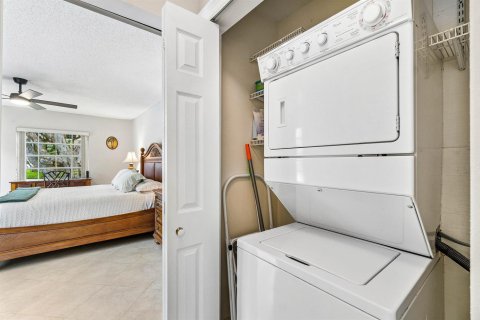 Copropriété à louer à Fort Lauderdale, Floride: 2 chambres, 111.48 m2 № 2077377 - photo 17