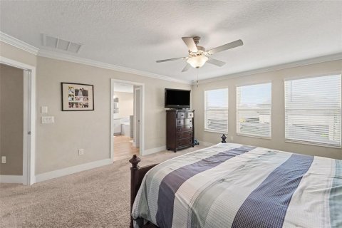 House in Land O' Lakes, Florida 4 bedrooms, 257.8 sq.m. № 2298332 - photo 29