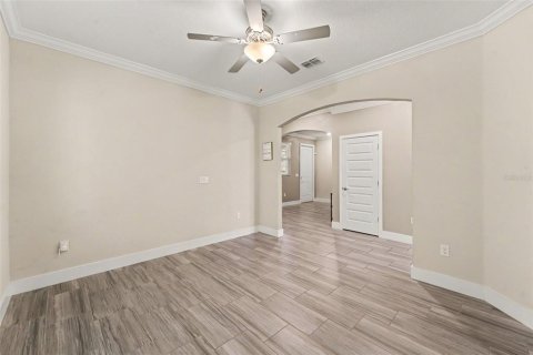 House in Land O' Lakes, Florida 4 bedrooms, 257.8 sq.m. № 2298332 - photo 20