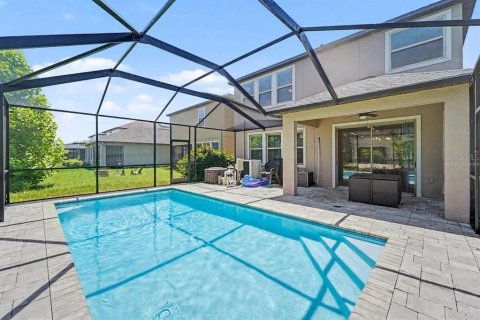 House in Land O' Lakes, Florida 4 bedrooms, 257.8 sq.m. № 2298332 - photo 5